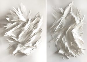 Angèle Guerre, plasticienne, juin 2022, « Sous les ravages I » et « Sous les ravages III », papiers incisés au scalpel, dimensions 120cm x 80cm, Galerie Jamault, Paris