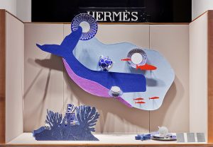 Automne 2016 – Vitrines d’Automne Hermès France 2016, Avenue Georges V Paris.