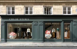 In September 2018, Emilie Faïf continued her work on the blown air and developped a serie of wind sculptures of great dimensions for the stylist Chloe Stora to be settled inside the Saint Sulpice Windows. 