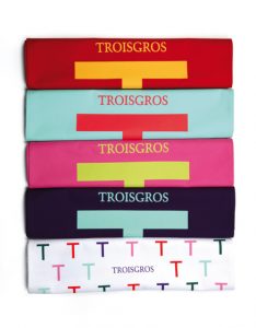 A blunt and color-block design with a giant T : that is the recipe of Ich&Kar’s visual design for Troigros !