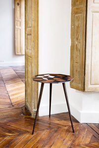 Ich&Kar – Penrose pedestal table.