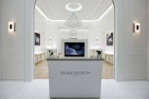 For Baselworld 2013, Soline d’Aboville and Guillaume Leclercq, scenography and interior architecture specialists, transposed in 266 m2 the heritage of the iconic Boucheron boutique located 26 Place Vendôme in Paris.