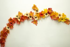 2017 – LES CANAUX, Paris – Installation ” Fissure Florale ” – Artistique installation on walls and ceiling, Maison des économies solidaires et innovantes. Upcycling artist. 