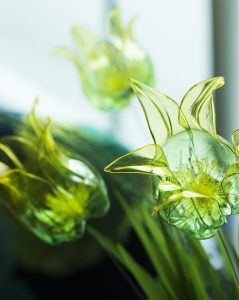 A Tulipa bouquet of “Pet plastic Bottle”. 