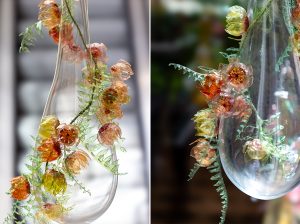 William Amor, upcycling artist, upcycled installation “Ondée messagère”, Passage du Havre, June 2025, Paris. The artist reveals a sensitive metamorphosis: in contact with the earth, water gives birth to life.