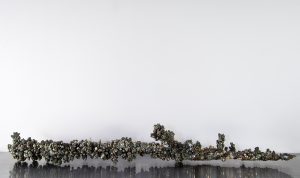 Eudes Menichetti, Canne clé, nickel, babioles et clous variés, 2023, 100 cm x 13 cm, pièce unique