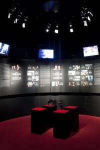 Scénographie et Graphisme de l’exposition  » Musique et Cinéma  » – Cité de la Musique, Paris