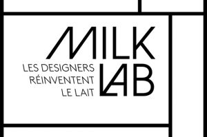 La Milk Factory confie l’identité globale de l’exposition à Ich&Kar: direction artistique et scénographie. Claire Fayolle, commissaire de l’exposition, a invité 10 designers de renoms et 2 des écoles d’art à imaginer les produits laitiers de demain. 