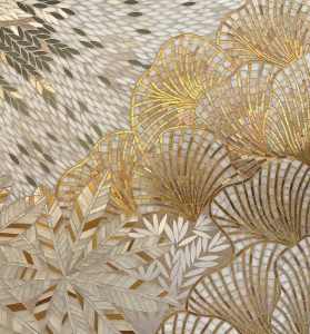 Mathilde Jonquière, artiste mosaïste, septembre 2026, fresque en mosaïque de 200 x 89,67 cm pour le film Cartier Fauna, La Panthère et les Inséparables. © Publicis Luxe, © Elsa Muse